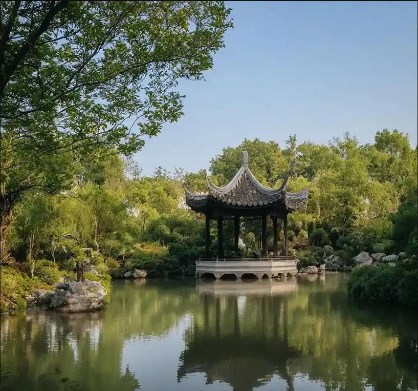 郫县芷巧餐饮有限公司