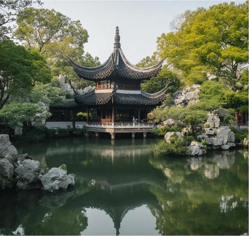 郫县芷巧餐饮有限公司